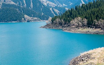 新疆天山天池-新疆南疆+额济纳旗旅游