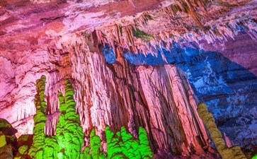 武隆芙蓉洞旅游-外地到重庆旅游经典路线