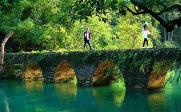 荔波小七孔-贵州旅游-重庆中青旅