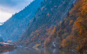 黑水彩林-秋季川西旅游-川西红叶旅游