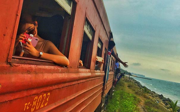 斯里兰卡旅游推荐体验：海上火车