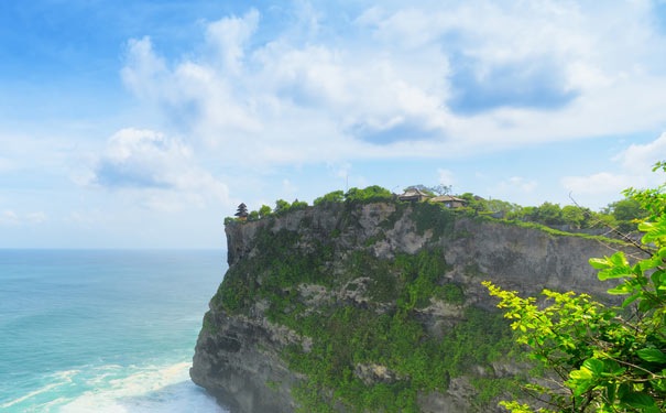 巴厘岛乌鲁瓦图情人崖