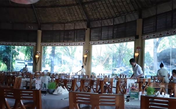 巴厘岛动物园餐厅