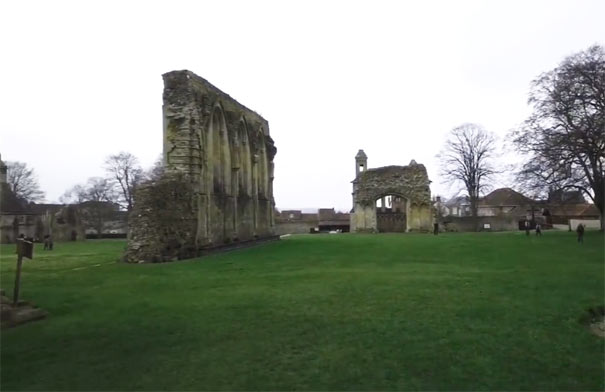 格拉斯顿伯里修道院（Glastonbury Abbey）景色