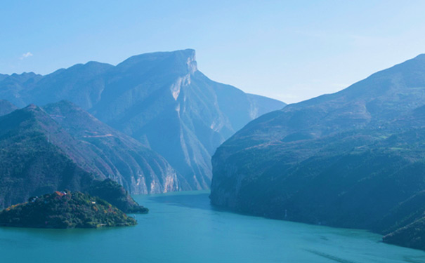 重庆长江三峡旅游景点之【瞿塘峡】