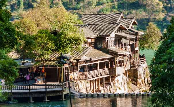 湖北旅游景点：宜昌三峡人家