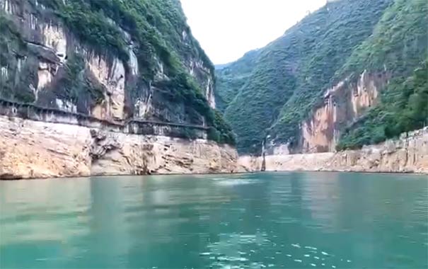 重庆三峡游：巫山小三峡古栈道