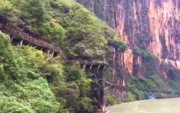 重庆三峡游：巫山小三峡古栈道