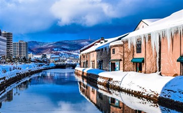 冬季小樽运河冬景-日本北海道滑雪旅游