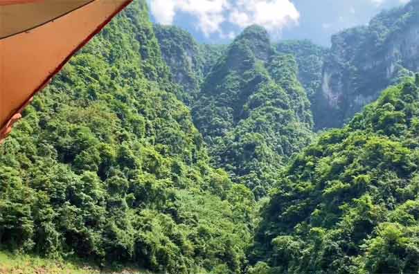 三峡旅游：清江画廊清江大佛