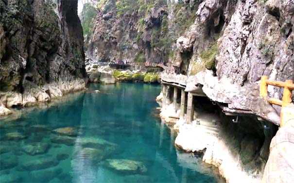 春节贵州旅游：贵州荔波大七孔旅游景区