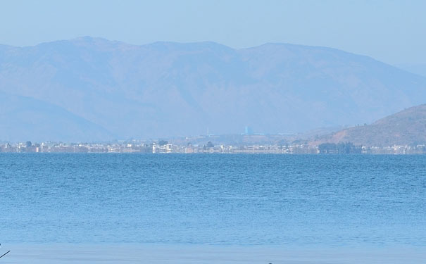 大理旅游景点：洱海