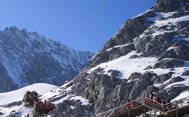 春节去丽江旅游：丽江玉龙雪山