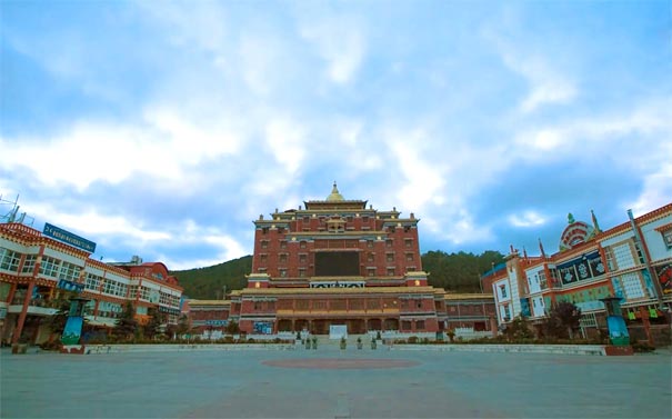 云南旅游：香格里拉香巴拉时轮坛城