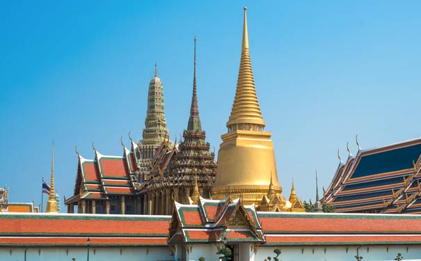 泰国旅游：曼谷湄南河大皇宫