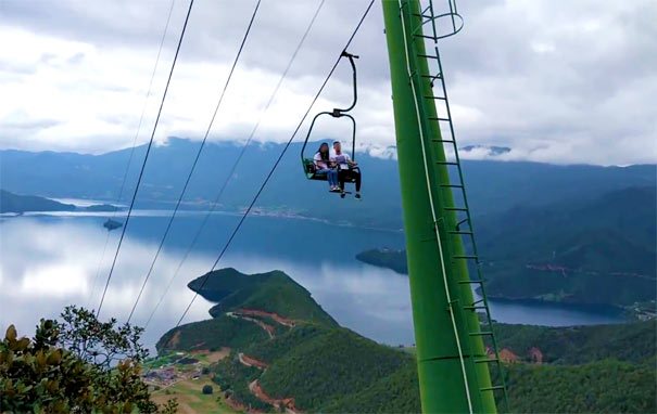 泸沽湖旅游：格姆女神山索道