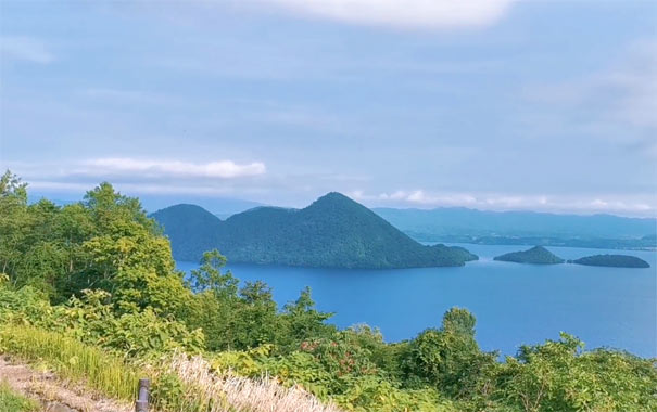 日本旅游：洞爷湖春夏景色