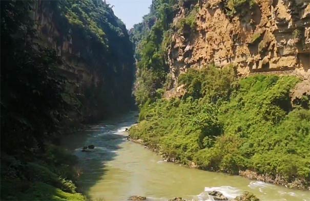 贵州旅游：马岭河大峡谷