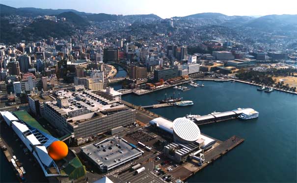 日本旅游：长崎码头