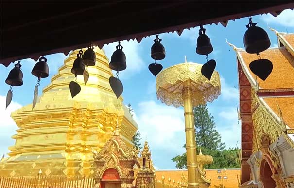 春节泰国清迈旅游：双龙寺