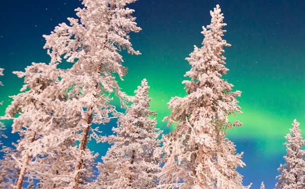 冬季欧洲芬兰旅游：芬兰极光