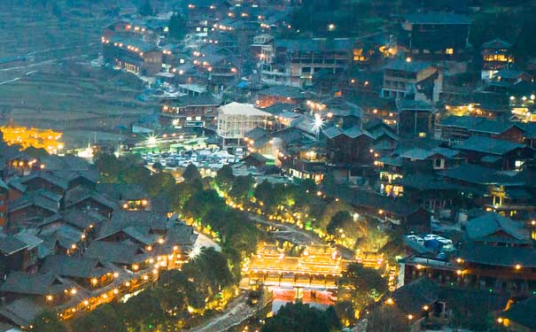 贵州旅游：西江千户苗寨夜景