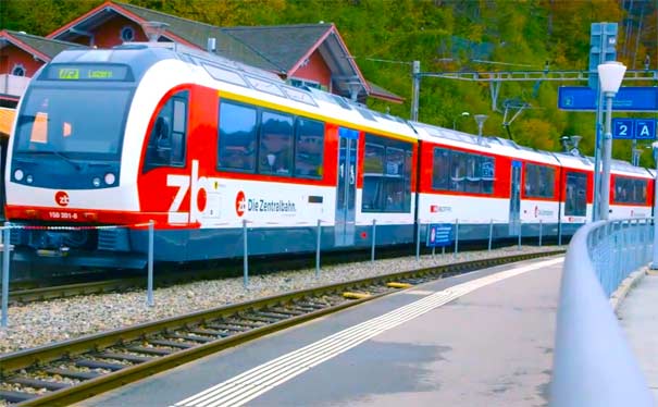 瑞士旅游：因特拉肯观景火车