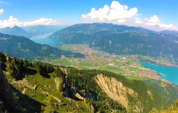 瑞士旅游：因特拉肯夏季全景