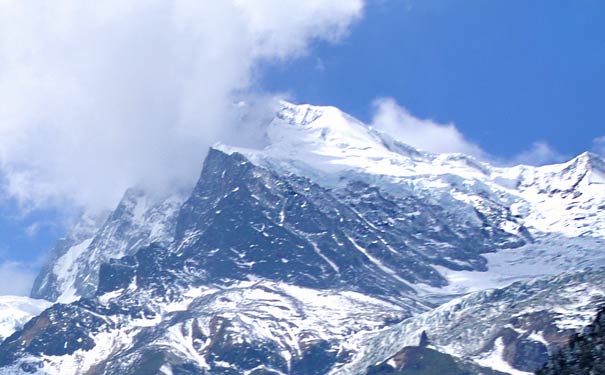 海螺沟雪山