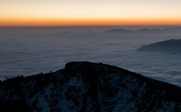 四川牛背山日出