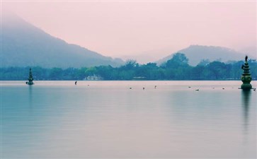 西湖三潭印月-重庆中国青年旅行社