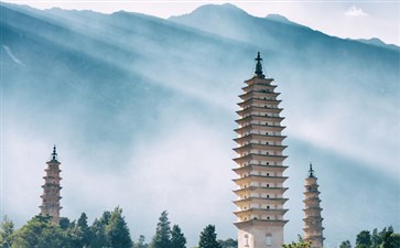 大理崇圣寺三塔