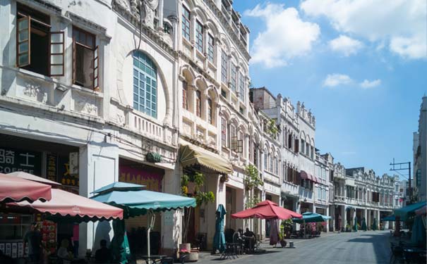 海南旅游：万宁老街
