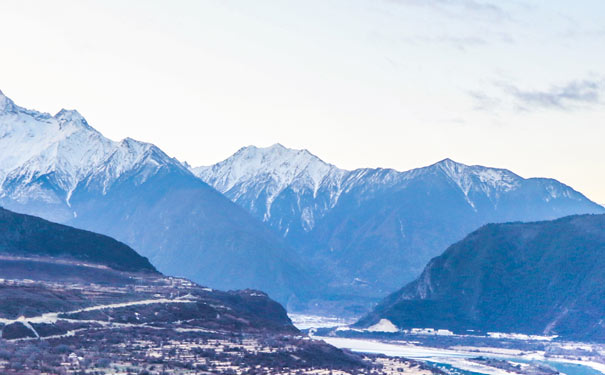 西藏旅游自带美颜地点推荐：苯日神山