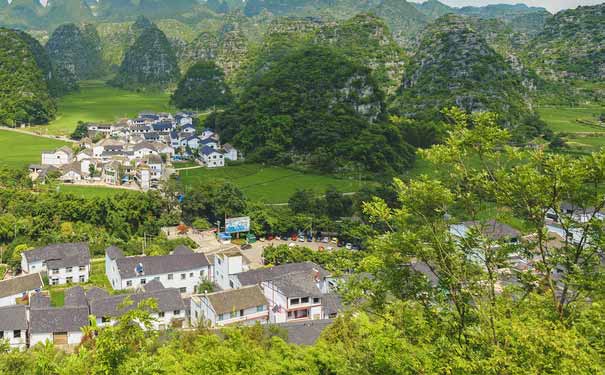 贵州旅游避暑地推荐：万峰林