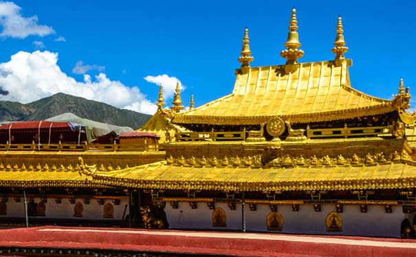 西藏旅游：大昭寺
