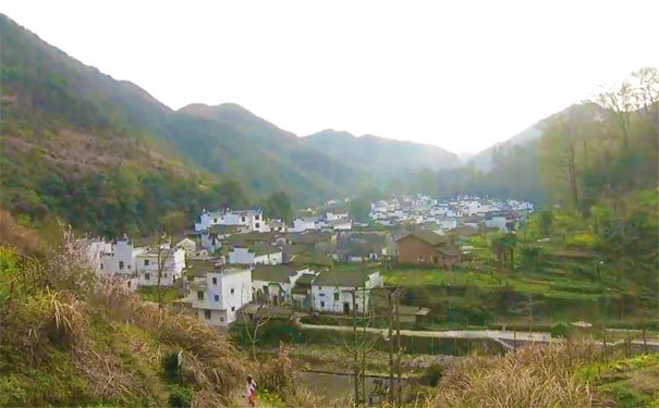 婺源旅游：长溪村秋季景色