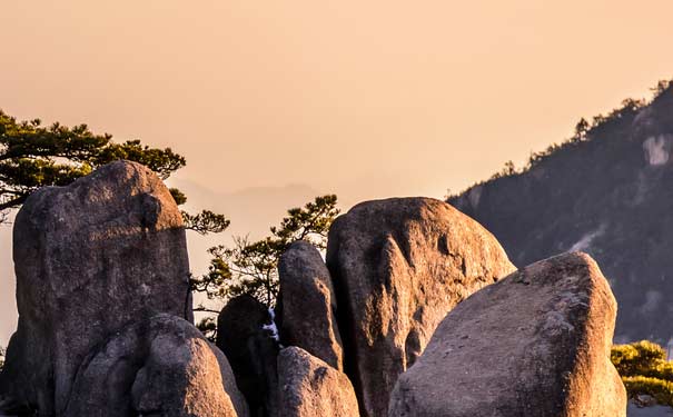 黄山旅游：秋季黄山云海