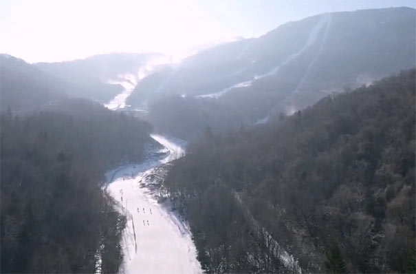 冬季旅游滑雪场：亚布力滑雪场