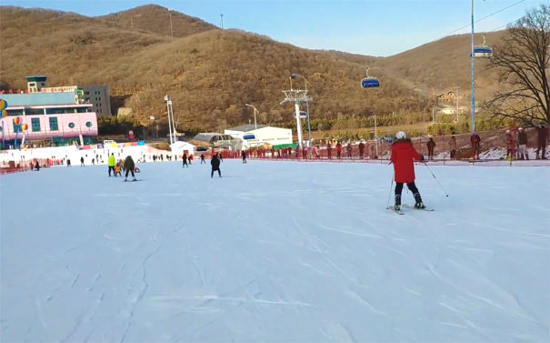 吉林长春莲花山滑雪场