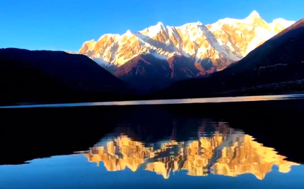 冬季旅游看雪山推荐：西藏南咖巴瓦