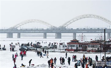 哈尔滨滨江铁路桥