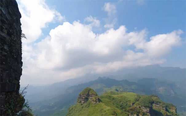 金佛山龙岩城