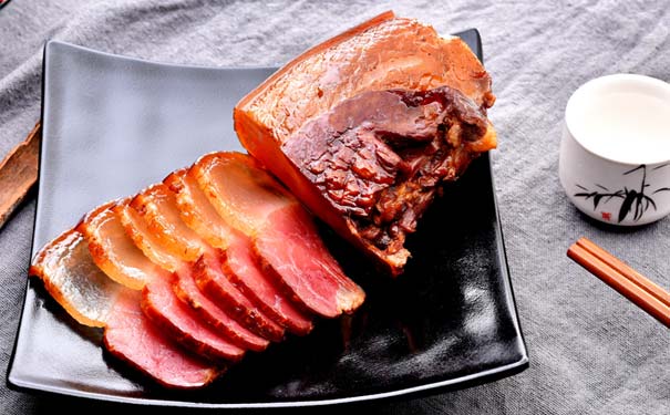 重庆旅游美食：冬季腊肉