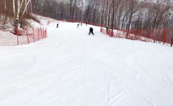 吉林省旅游概述：松花湖滑雪场