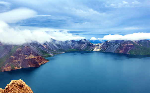 长白山旅游：天池