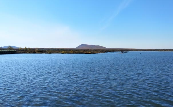 黑龙江旅游：五大连池莲花湖