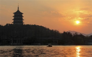 杭州西湖雷峰夕照