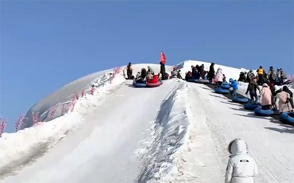 冬季河南旅游滑雪场推荐：南召猿人山滑雪场