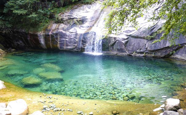 黄山旅游：翡翠谷